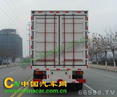 華馳泰騁 13米 30噸 3軸 廂式運(yùn)輸半掛車(chē) LHT9380XXY